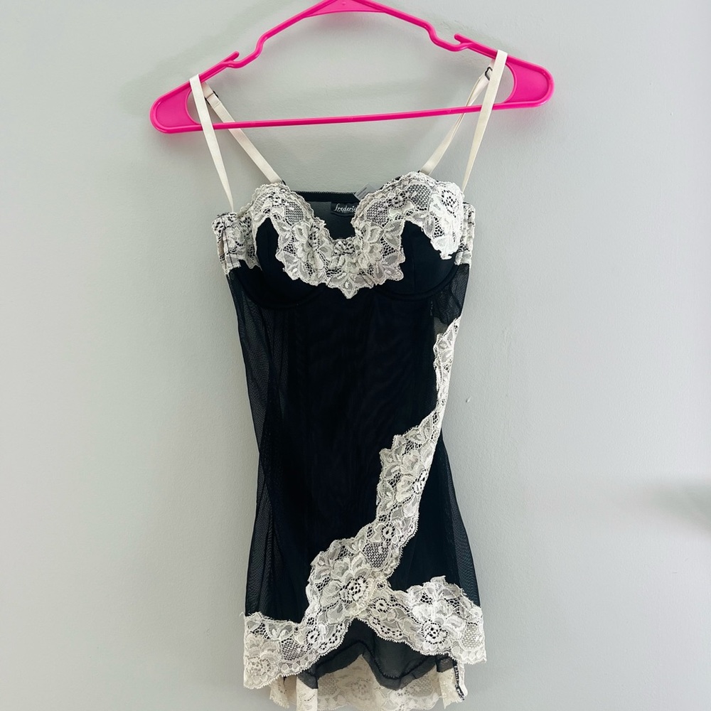 Fredricks of Hollywood black & white lingerie top